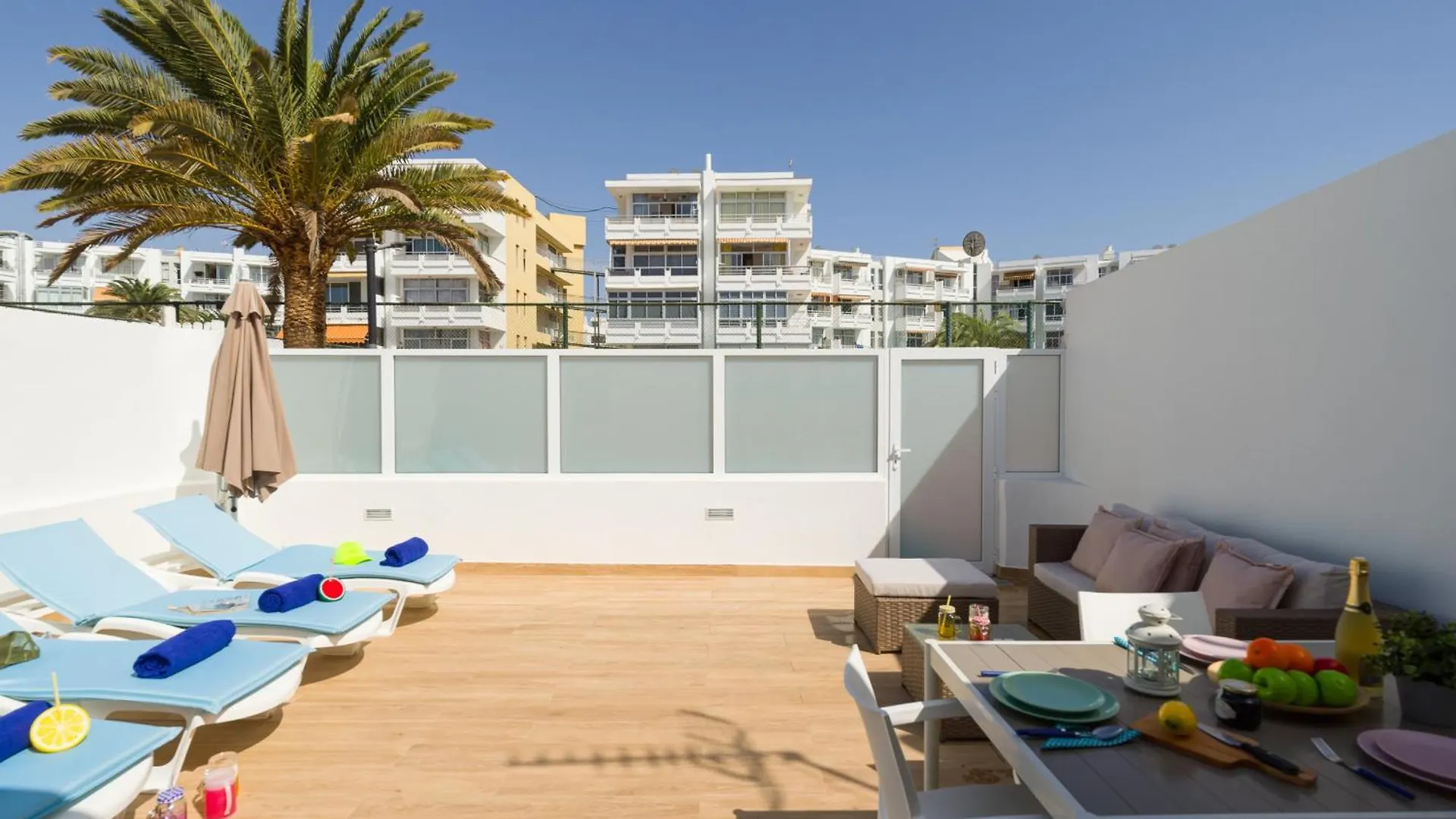 Seaside Home Playa Del Ingles Refurbished In 2024 San Bartolome de Tirajana  Spain