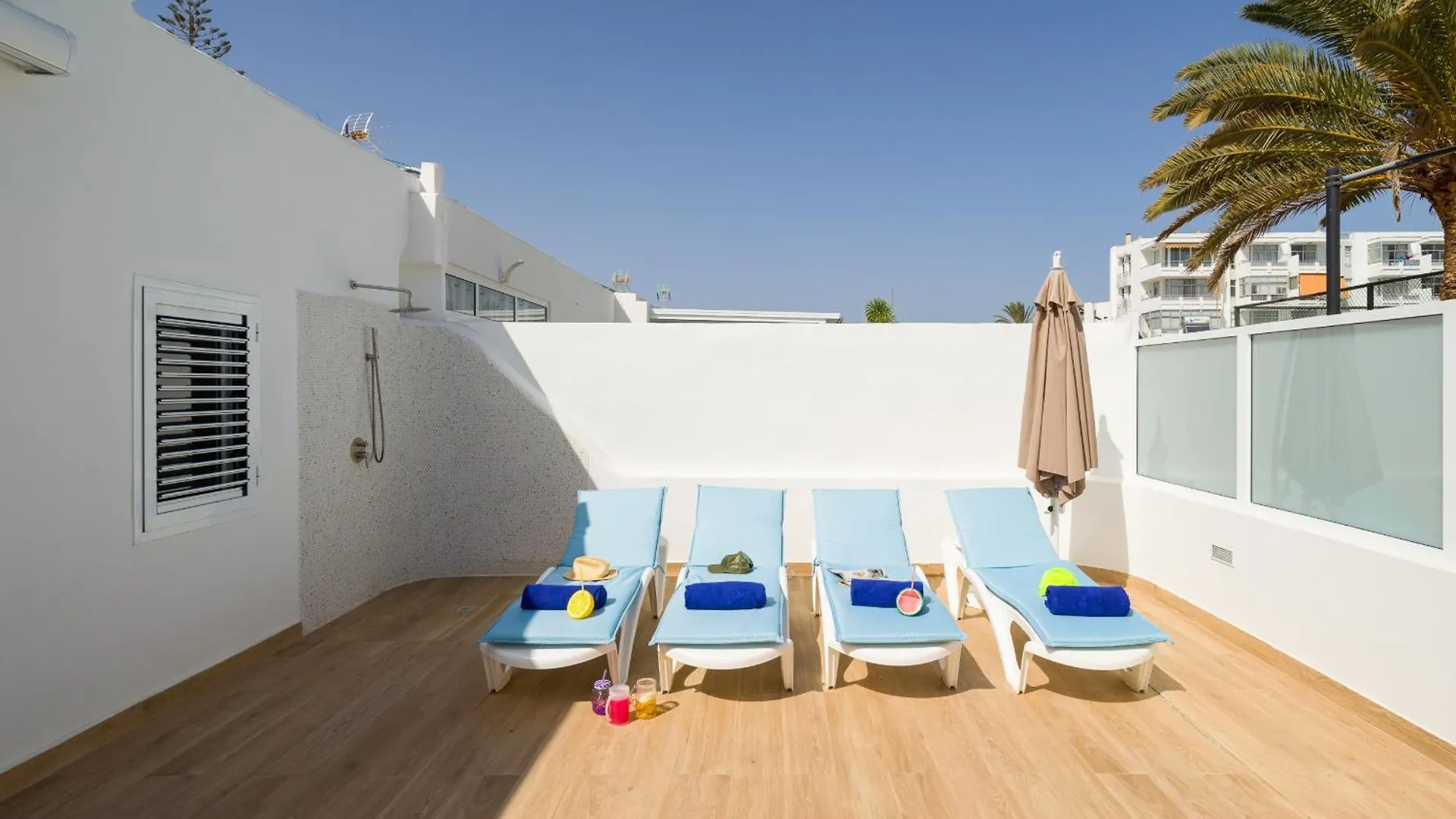 Seaside Home Playa Del Ingles Refurbished In 2024 San Bartolome de Tirajana  Spain